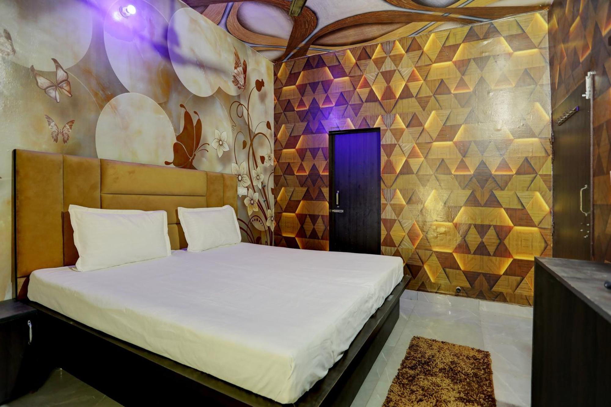 Oyo Paradise Inn Jalandhar Eksteriør bilde