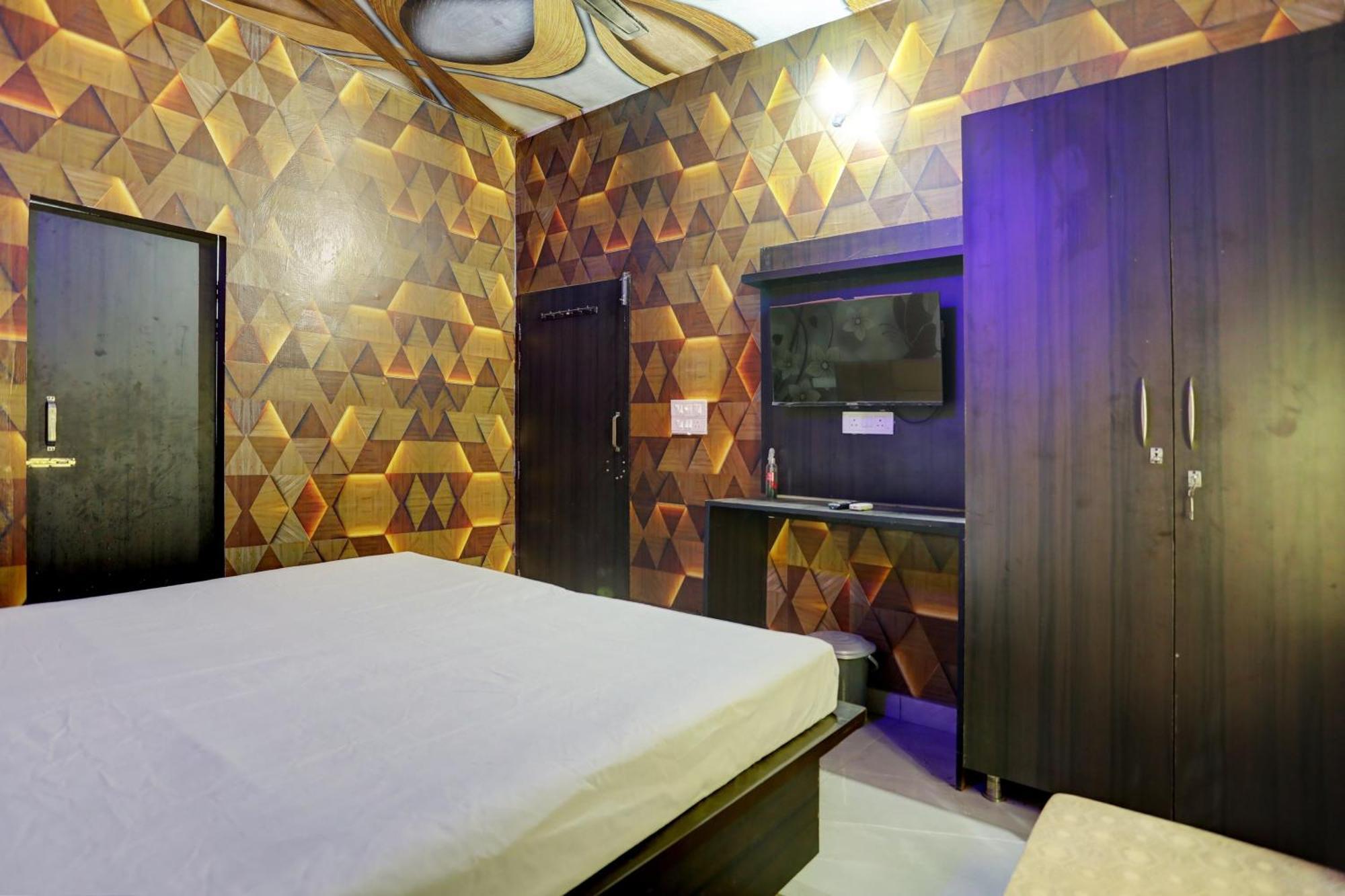 Oyo Paradise Inn Jalandhar Eksteriør bilde