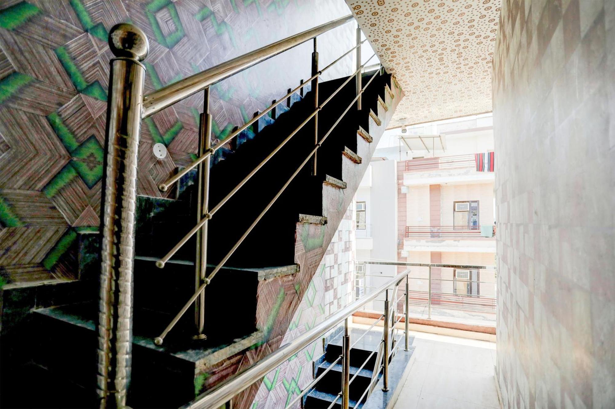 Oyo Paradise Inn Jalandhar Eksteriør bilde