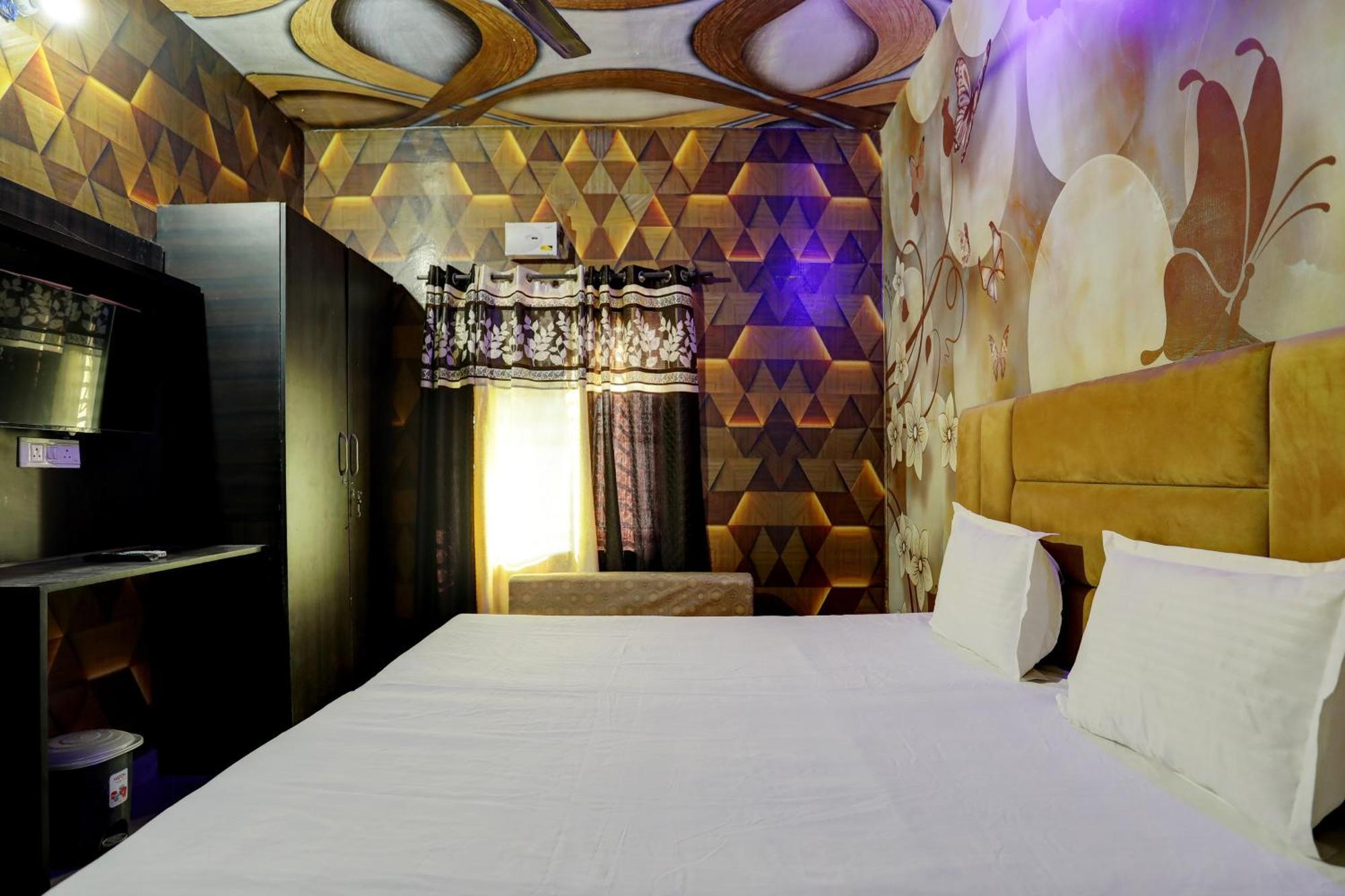 Oyo Paradise Inn Jalandhar Eksteriør bilde